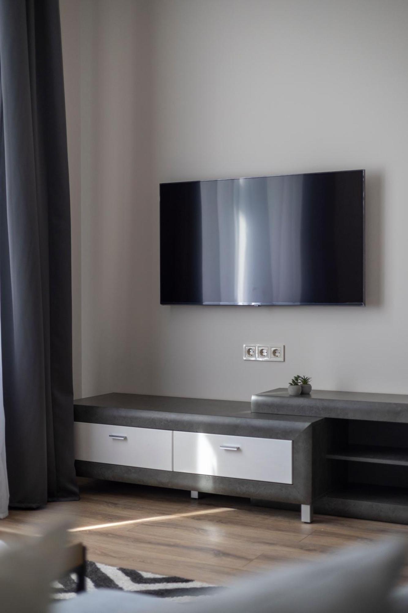 Exclusive Stylish Suite By Prestige Homes Next To The Oktogon Budapest Eksteriør billede