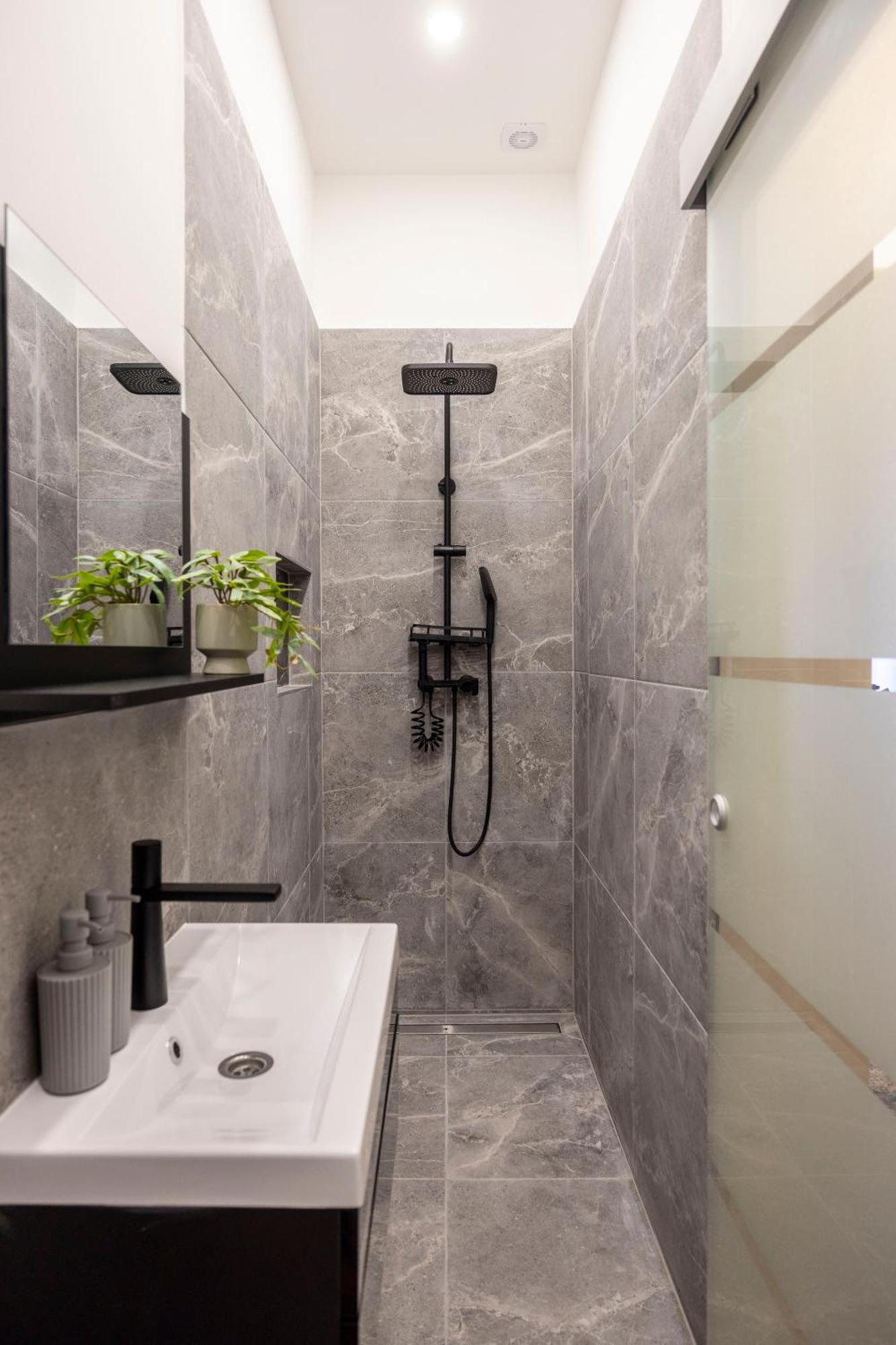 Exclusive Stylish Suite By Prestige Homes Next To The Oktogon Budapest Eksteriør billede
